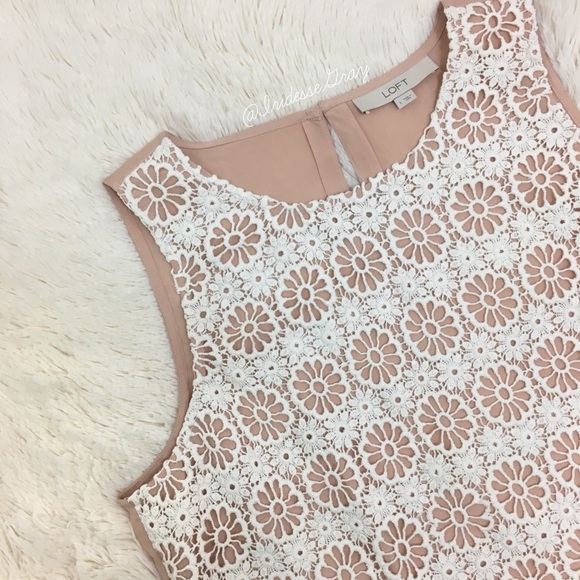 LOFT Tops - Ann Taylor LOFT- Pink w/White Floral Lace Top SZ L